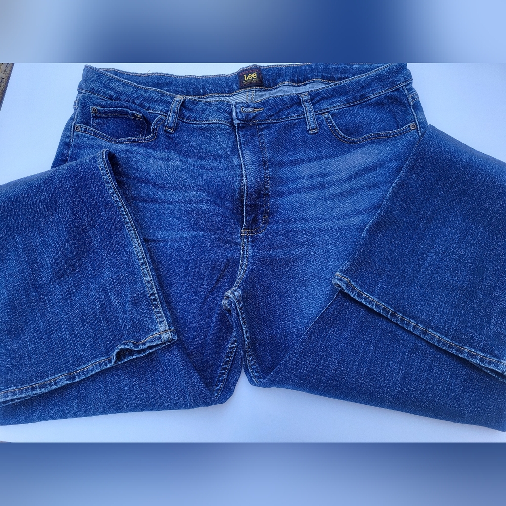 LEE jeans 👖